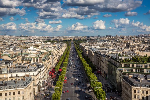 Champs Elysées